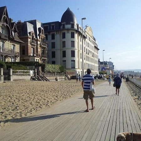 Un Chez Soi Bord De Mer Trouville-sur-Mer Exteriér fotografie